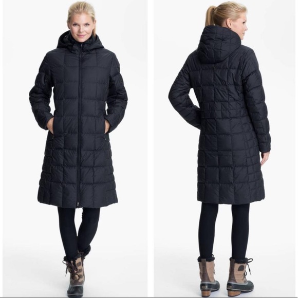 Patagonia Jackets & Blazers - Patagonia Women’s Down With It Parka in Black Style 28439